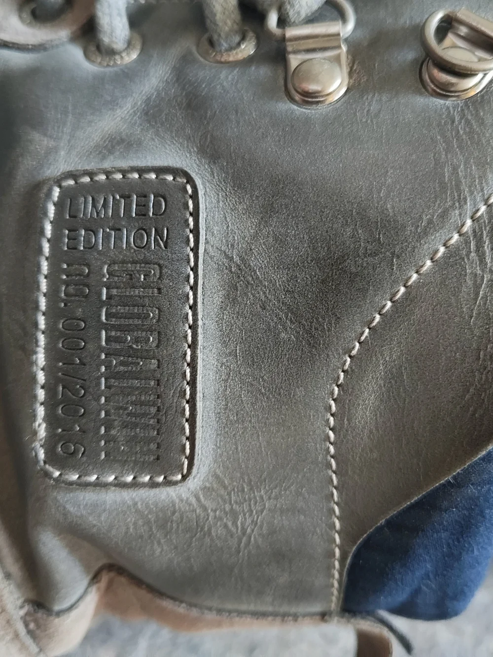 Global Win stylish chukka
